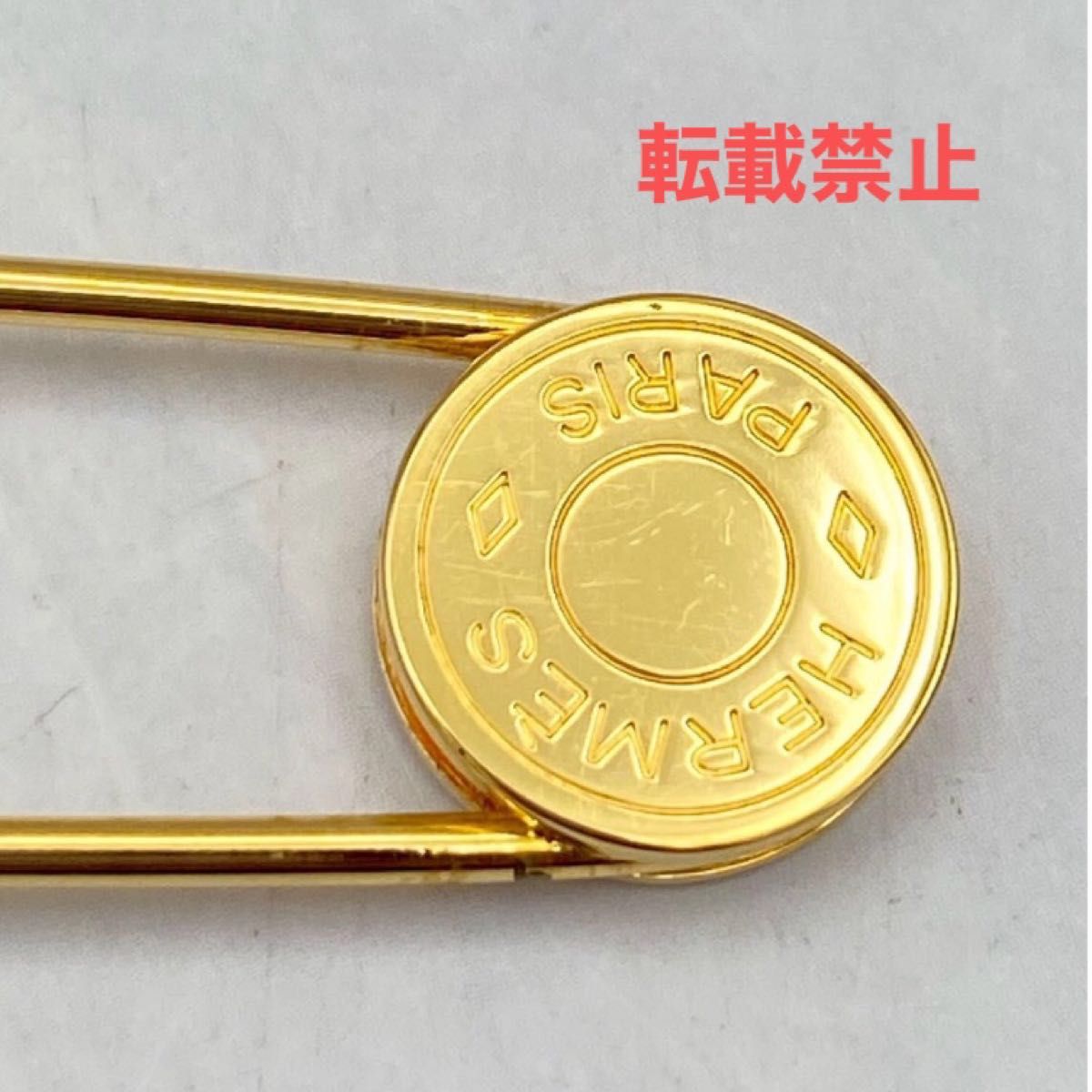 単品販売 金バッジ ディズニーキャラクター マルチ1 種類ランダムおもちゃ通販のトイザらス オンラインストア