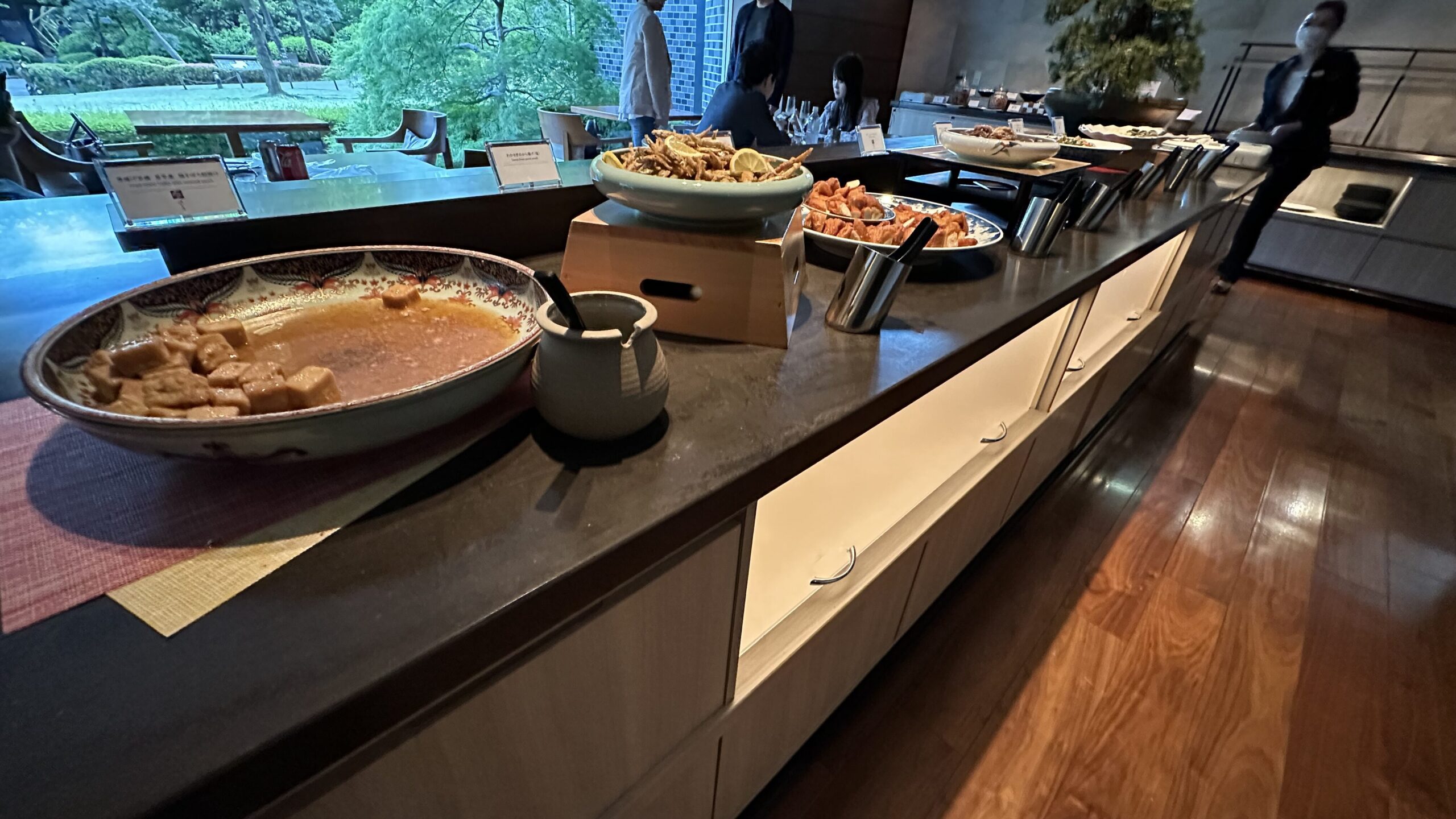 ラウンジ 光明ラウンジ コウミョウ- グランドプリンスホテル高輪 ラウンジ、バー一休.comレストラン- ネット予約可