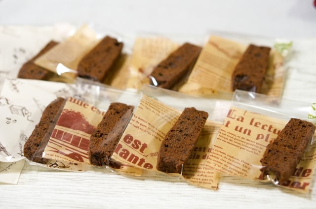 スマホのメモを使うと簡単なメモ帳としてとても便利です。チェックリストを作って「買い物メモ」や「お土産メモ」、「やることメモ」など忘れないように書き留めておけます