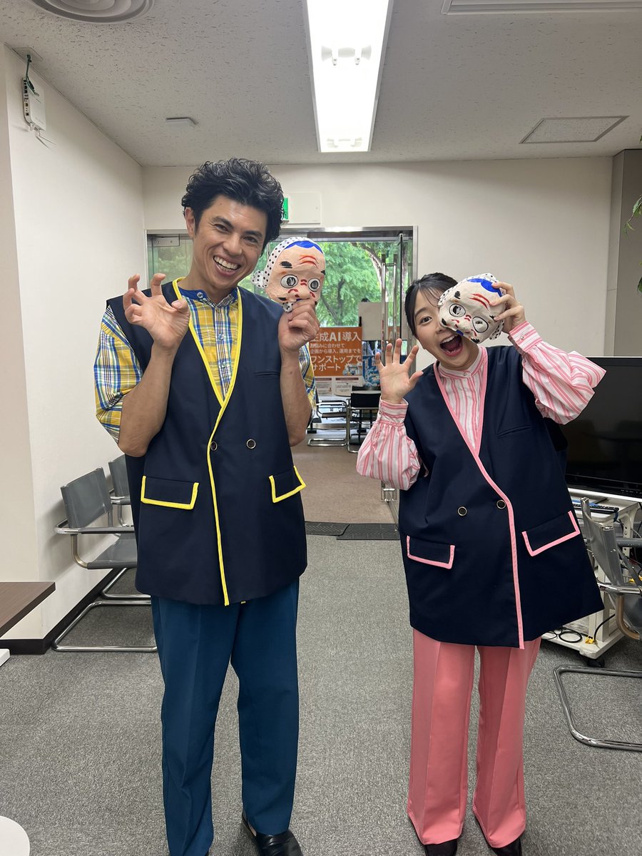 福島県のみなさん 7年間本当にありがとう ございました ^^ ♡ 見て欲しい写真が沢山あるので ドドーンと載せさせて下さい笑中テレゴジてれアナウンサー同期で相方の石井佑弥泣きすぎて目パンパンマン先輩で家族の小野紗由利あさってから