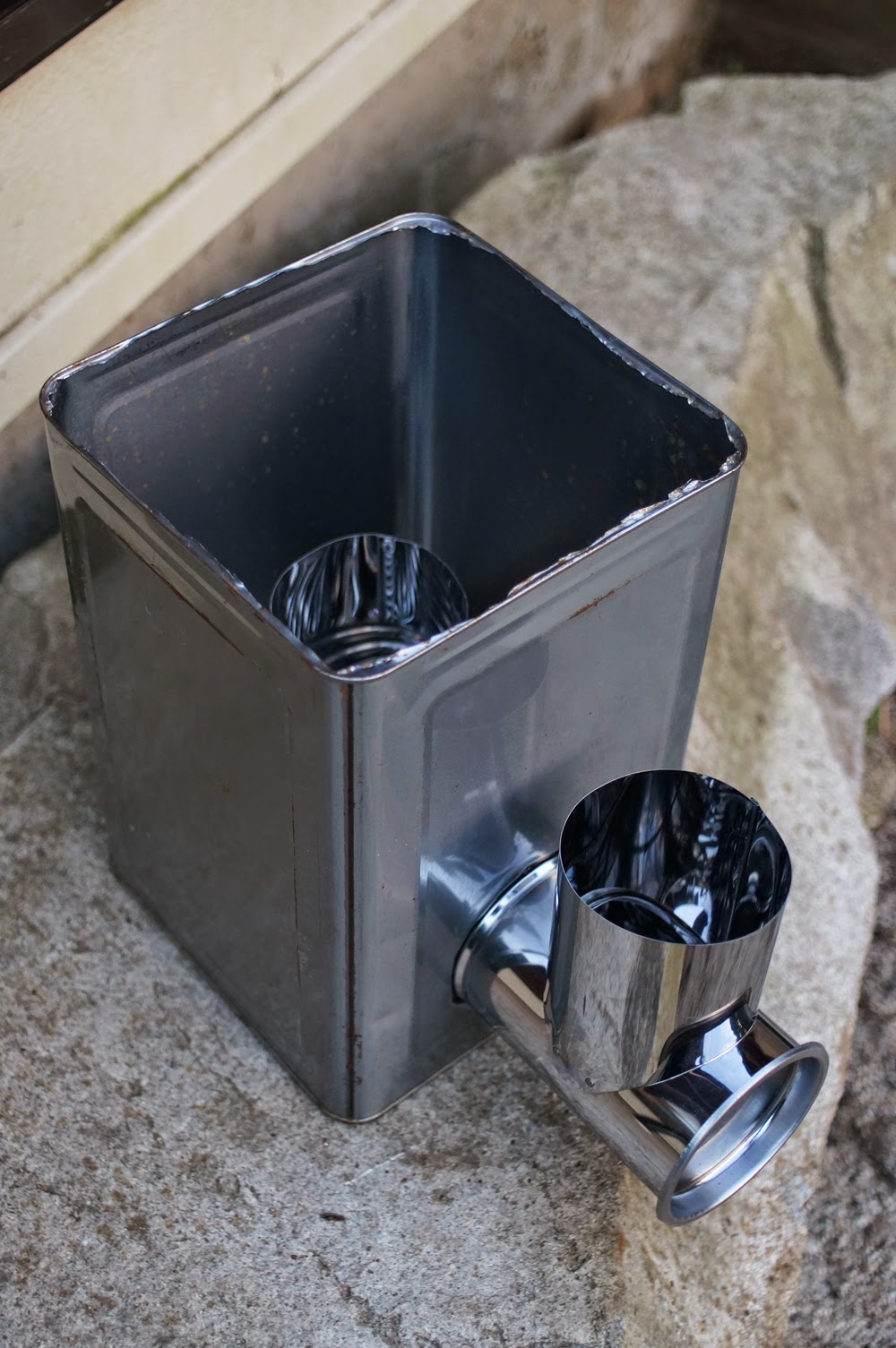 問題 誰でも一斗缶ロケットストーブは作れるのか？こてつ