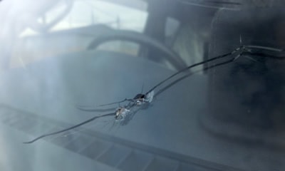 保険修理カーグラスリバティ福岡県志面町・福岡市全域で自動車ガラス修理