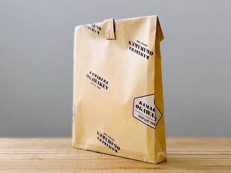 捨てられない「紙袋」の活用術。おしゃれな整理ボックスとブックカバーに早変わりESSEonline エッセ オンライン