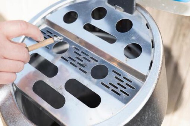 コンビニで買える灰皿代わりになるものTikTok