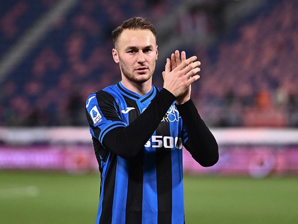 コープマイネルス ユベントス 公式発表： ユベントスが移籍金5470万ユーロ＋ボーナス最大600万