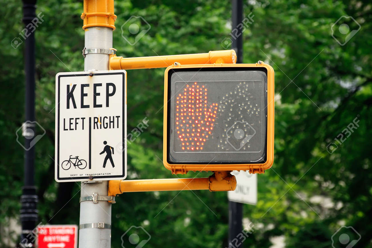 青・黄点滅・赤点滅信号のいずれかで右折または左折した車と横断歩道を渡っていた歩行者の事故の過失割合 - 交通事故お役立ち手帳