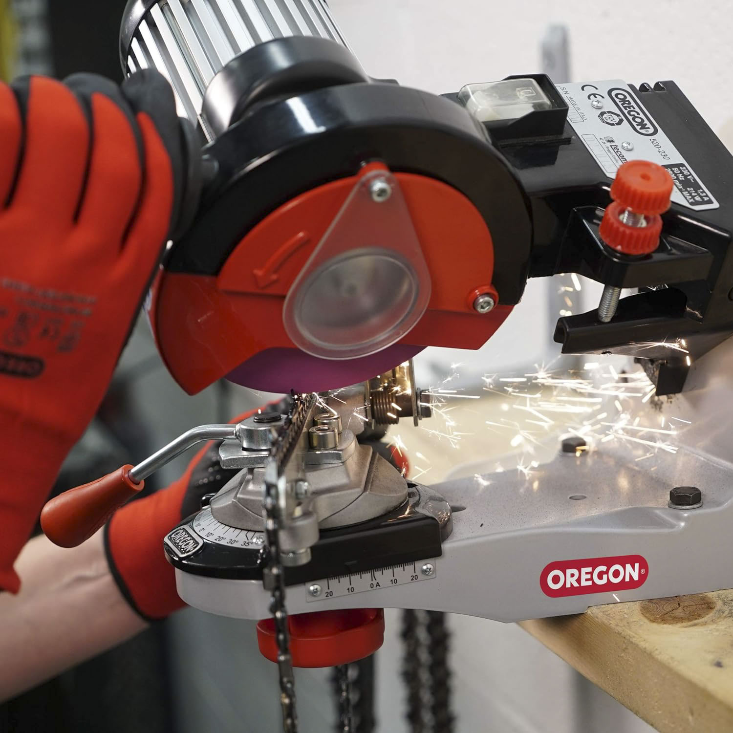 楽天市場送料無料 BAOSHISHAN卓上グラインダー ミニ両頭グラインダー 軽便グラインダー ポリッシャーグラインダー ベンチグラインダジュエリーバフ研磨機 金属 研削 研磨 バリ取り 低騒音 研磨砥石径110mm3000-7000rpm 110V: iinos 楽天市場店