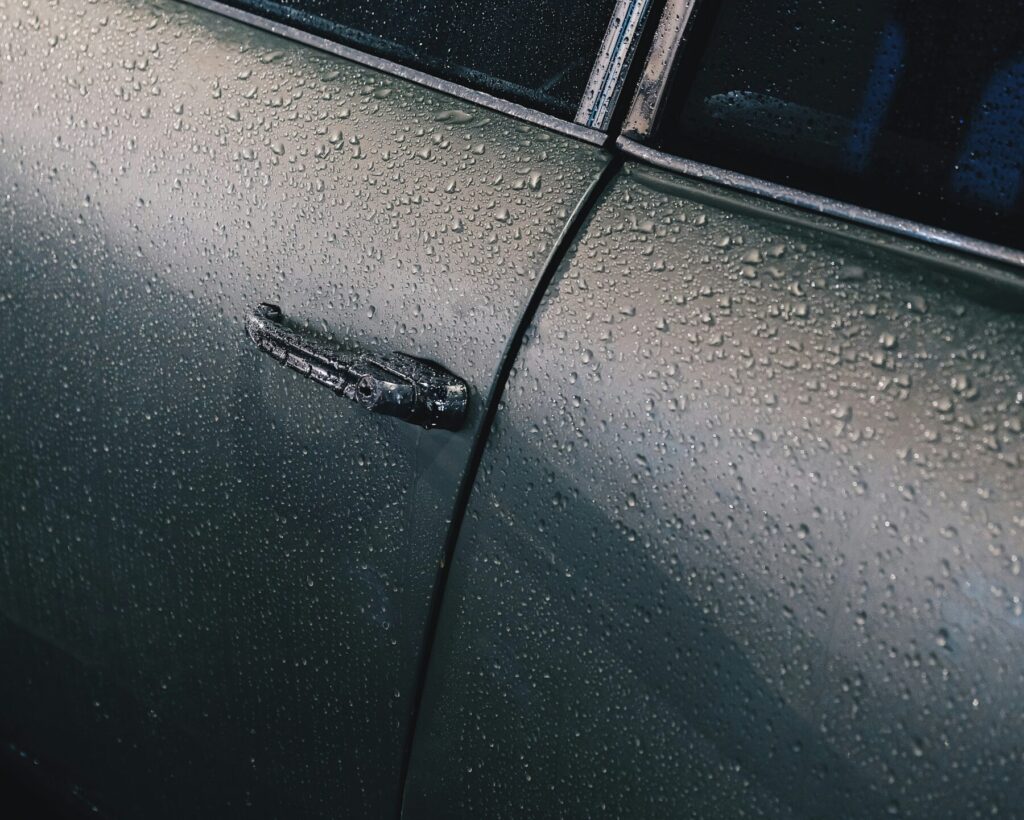 水も滴るイイ車、なんてね・ダメじゃん 泣笑– マセラティでイッてみよう！ア～マ～ゾ～ン 笑 ！！ マイクロ・デポのブログ