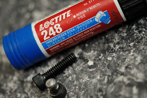 楽天市場 ネジ外しビット なめたネジ ネジ穴潰れ ドライバービット 工具 DIY なめたネジ 取れないネジ なめたボルト 取り外す 特殊工具ビス外しビット ねじ外し ネジ抜き ネジ切りビット ネジ切り ビット 電動工具 : BARIS