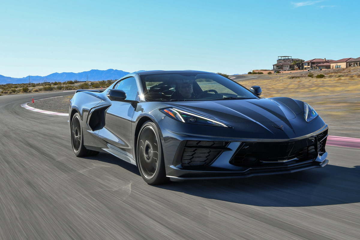 1964年シボレー コルベット ステング・レイ 中古車クオンズオートモービル