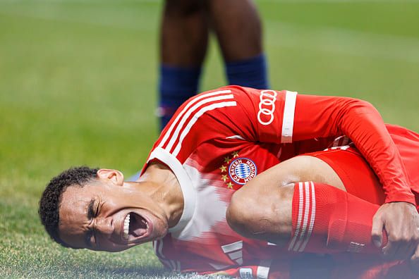 TOPPS JAMAL MUSIALA ジャマル ムシアラ リフラクター - メルカリ