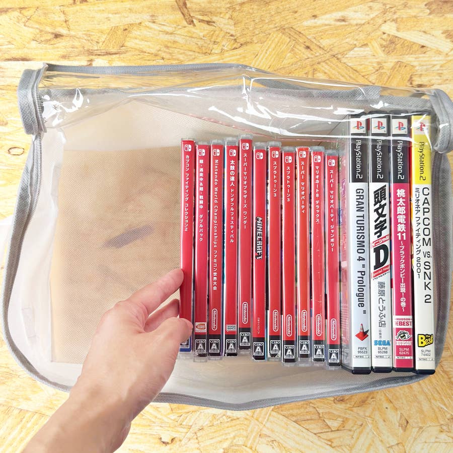 ダイソー、コミック収納袋と引き出し用除湿剤。 : にょにょ、すいーつ