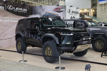 191万円！ SUBARU「最小SUV」発表！ 全長4m以下の小型ボディ×迫力顔がスゴい！ 新「レックス」安全性が向上！すばるのニュースくるまのニュース特設サイト