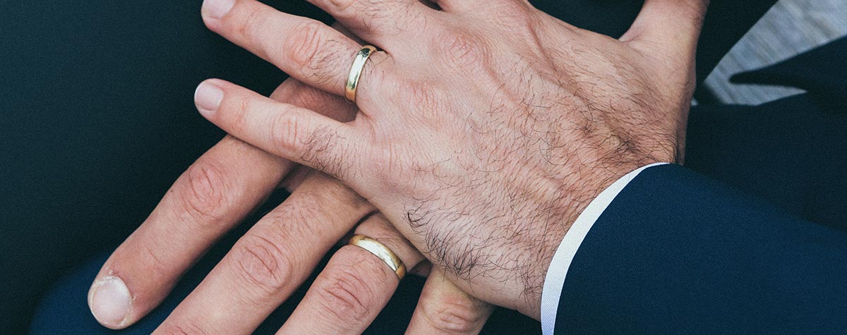 男性の「結婚指輪の3大後悔」どう回避する?ジュエリー専門家が解説ゼクシィ