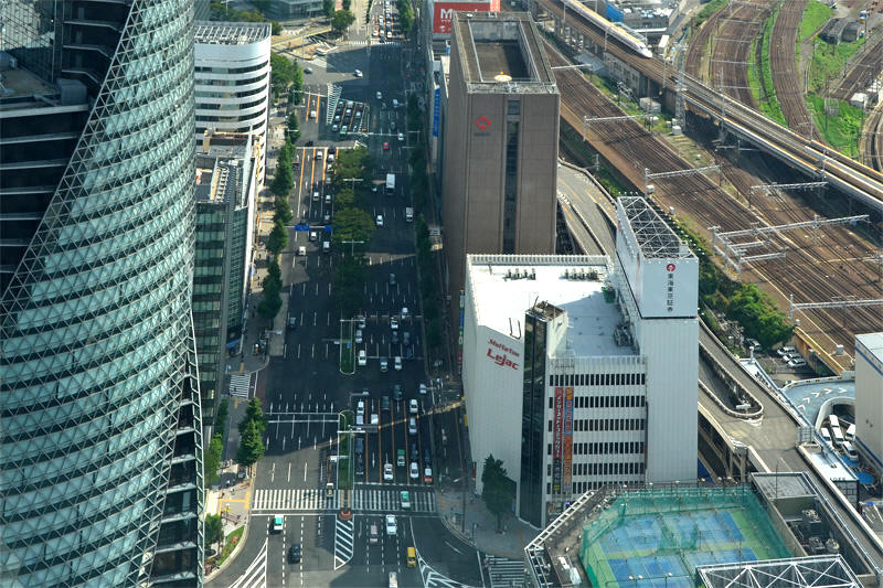 名古屋・栄 第一生命など3社ビル、そろって解体工事 - 日本経済新聞