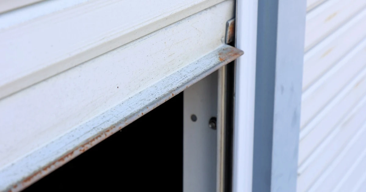 シャッターが開かない、上がらない原因