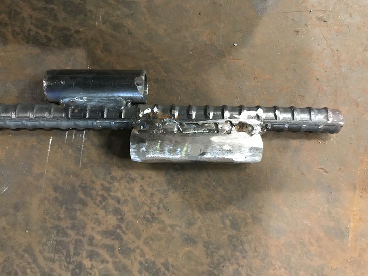 自作のランタンスタンド 鉄筋