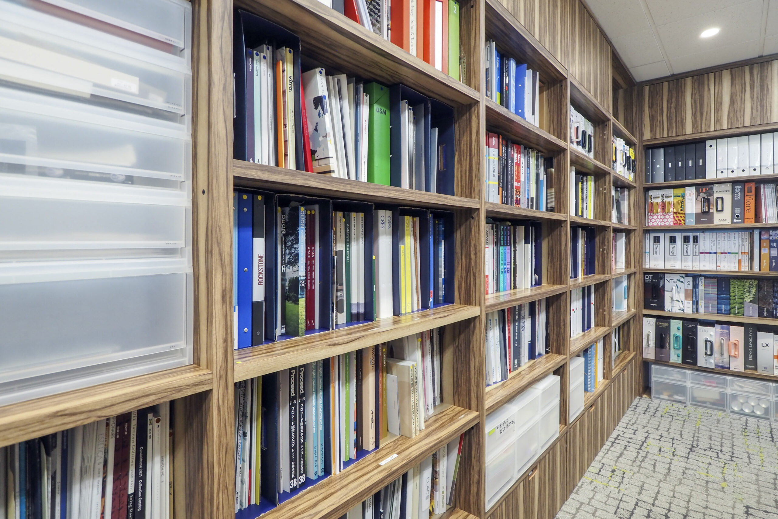 オフィス収納・書庫 オフィス家具 カタログ