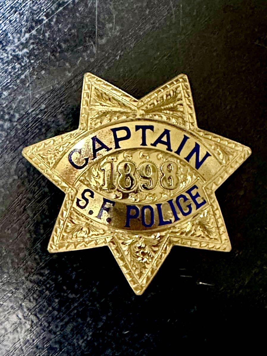 ＰＯＬＩＣＥ ロス市警バッジ チャレンジコイン 米製ポリスバッジ レプリカ 手帳型ケース付SAN