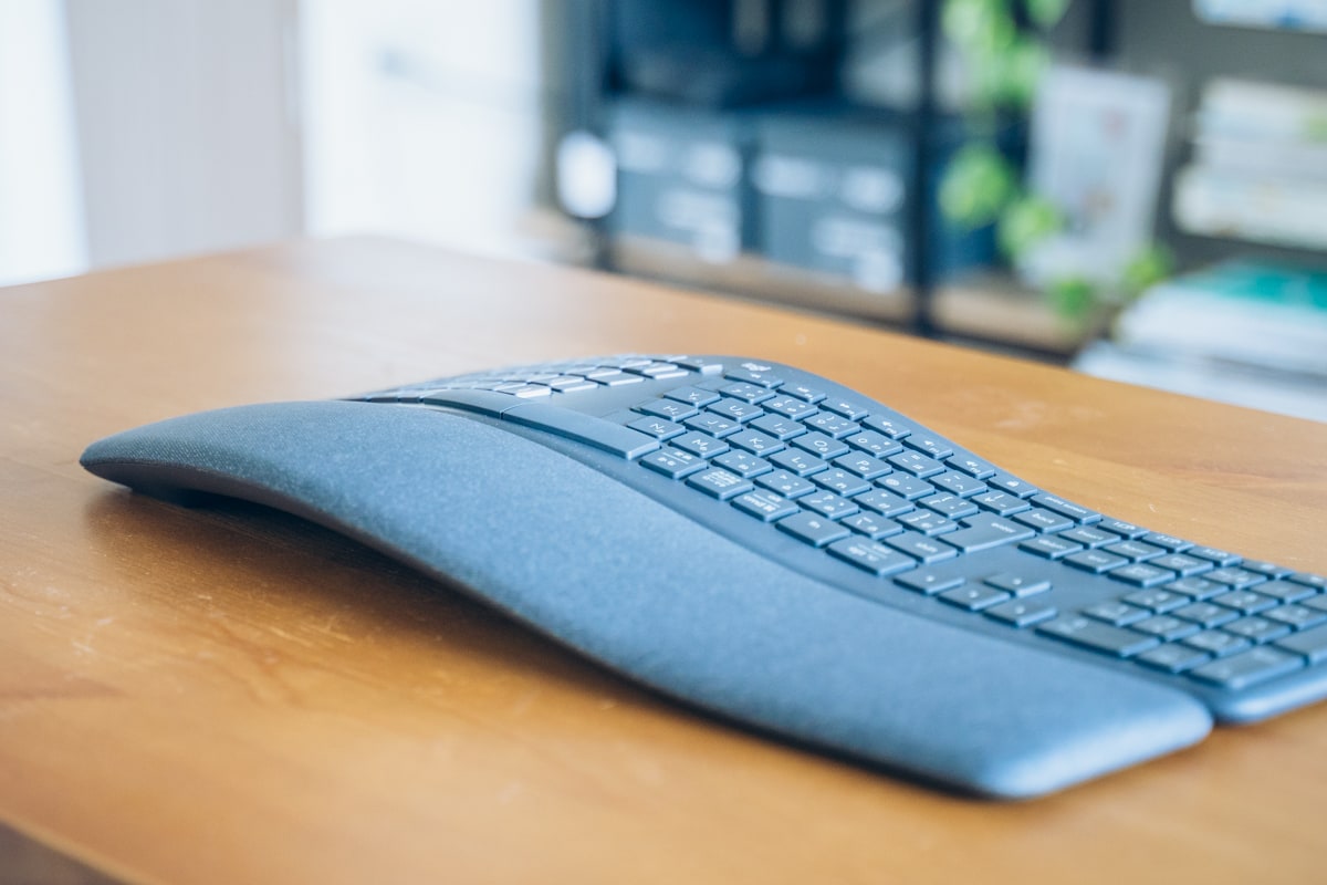 楽天市場 エルゴノミクスキーボード 有線 エルゴノミック 人間工学 左右分離型 英語配列 US配列 フルサイズ キー テンキー付き 腱鞘炎・肩こり防止PERIBOARD-512 : ペリックス・ジャパン公式ストア