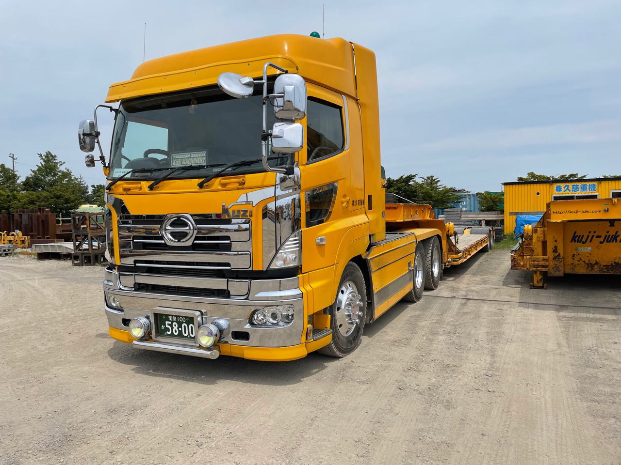 トレーラーヘッドとトラクターヘッドの違いとは？必要な免許、価格も解説！トラック情報コラム中古トラックのステアリンク