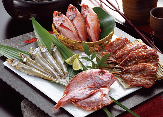 誰かの助けを借りて」古田新太、大酒飲み映像に“依存”を心配の声、それでも「辞める気ない」表明していた生き様ニュースピンズバNEWS