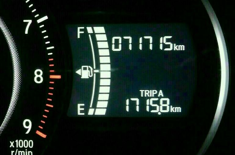 タコメーター」っているの？ どんな役割をしているの？？コラム MOTA