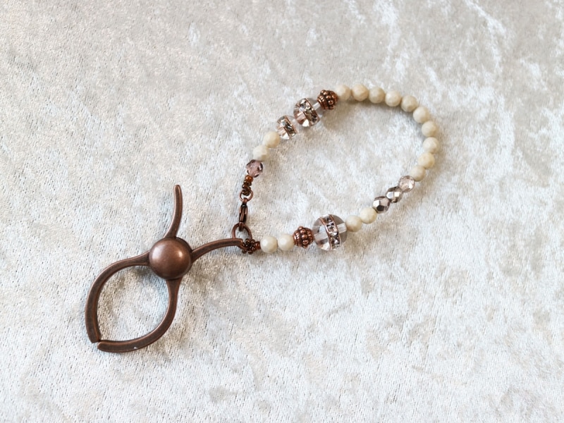 手袋を落とさない！100均グッズでグローブホルダー ハンドメイドの作り方・アイデア暮らしニスタ