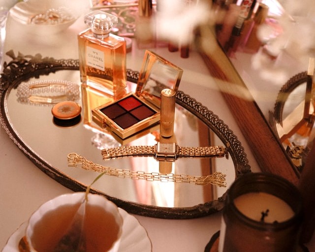 大手化粧品会社に製品開発の提言 ビジネス演習「新時代の化粧品ビジネス」桜美林大学