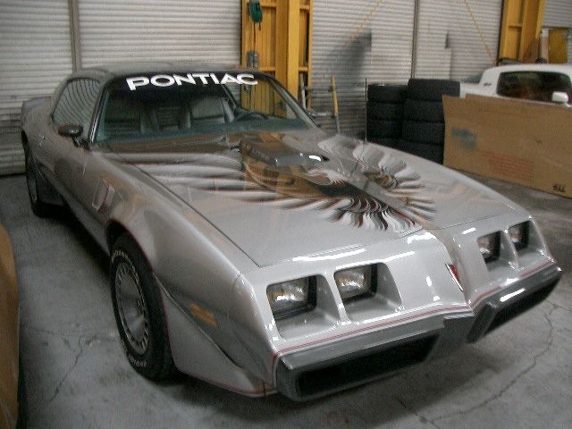 ポンテアック ポンテアックファイヤーバード トランザム Ｔバールーフ 新車並行 トランザムの中古車グーネット中古車