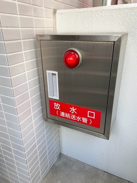 放水口格納箱・放水器具格納箱連結送水管消火栓消火器・消火システムのHATSUTA