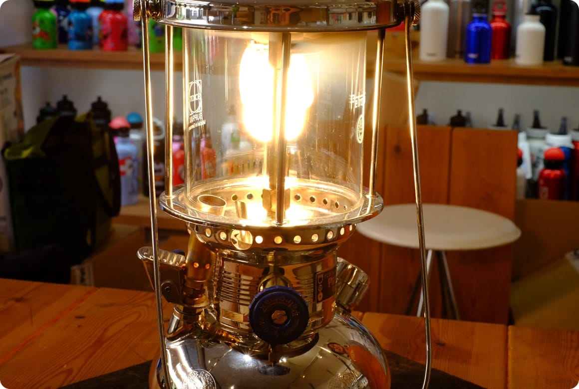 オイルランタン自作 UCOのキャンドルランタンを自作オイルランタンにDIY！ 栄養ドリンクの空き瓶で作れる？！ 2ページ目-ハピキャンキャンプ・アウトドア情報メディア