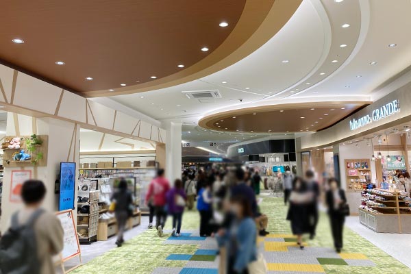 ららぽーと門真に入っている三井アウトレットパークの店舗紹介！2階コストコ側のようす - 枚方つーしん