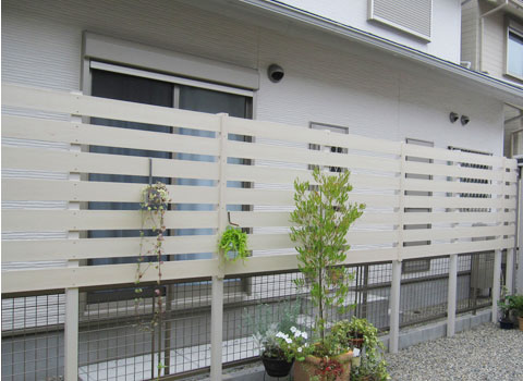 富山・石川で探す 高耐久&高品質カーポート、目隠しフェンス、物置の株式会社日建