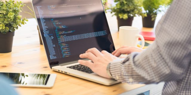 フリーランス 』の語源・由来貴族に属しない騎士から始まった！！ETERNALフリーランスのための情報発信サイト