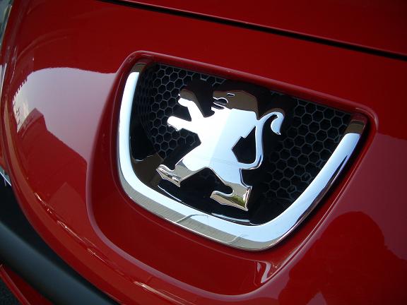 プジョー所沢 - プジョーの「ライオン」