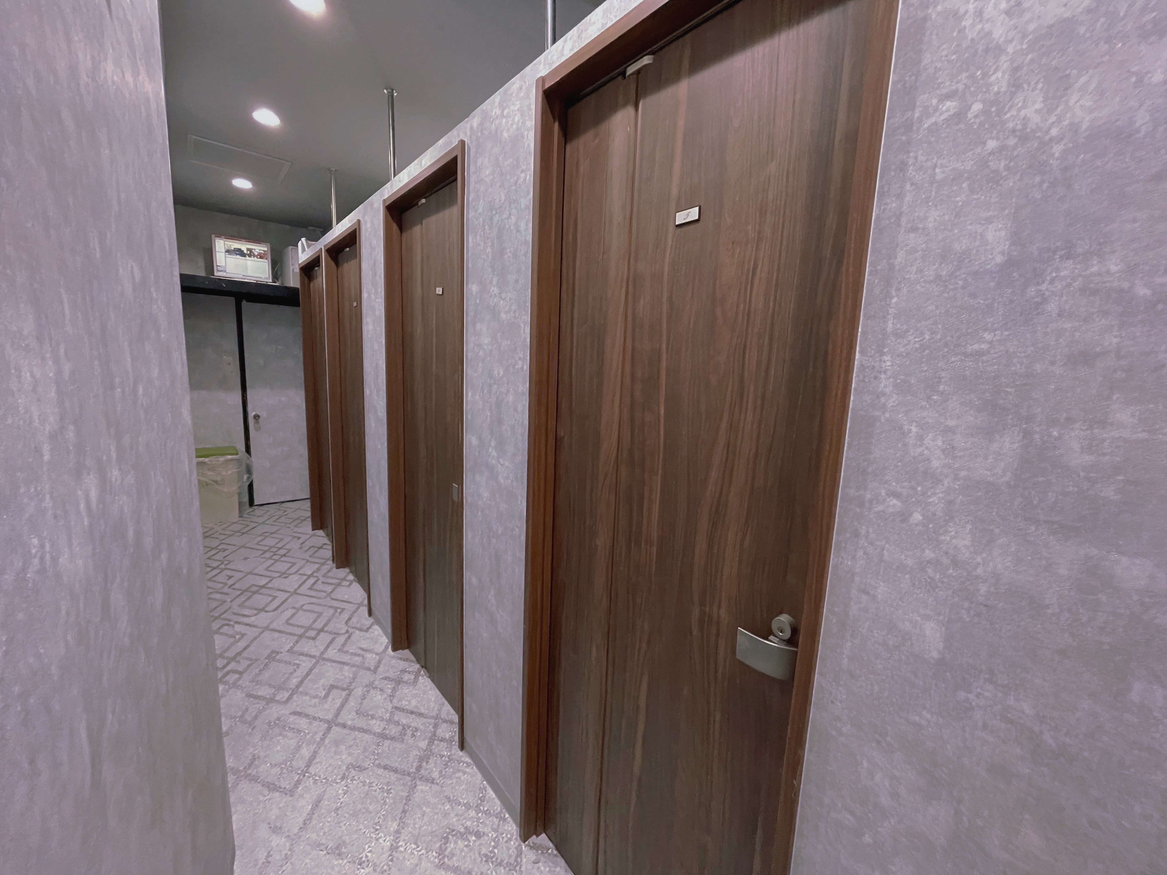 スピード梅田店 - 梅田 ホテヘル風俗じゃぱん