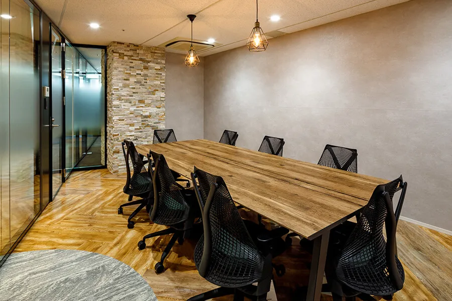 オフィスのミーティングスペース事例7選！アイディアや注意点をご紹介