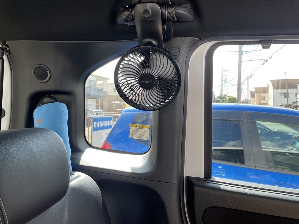 楽天市場 車 暑さ対策 後部座席の通販