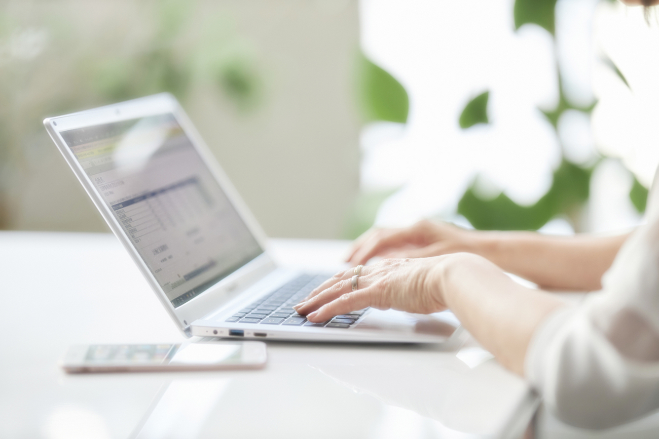 社会人の常識 ビジネスメール返信7つのマナーと具体的な例文集 - Email Rising イーメールライジング