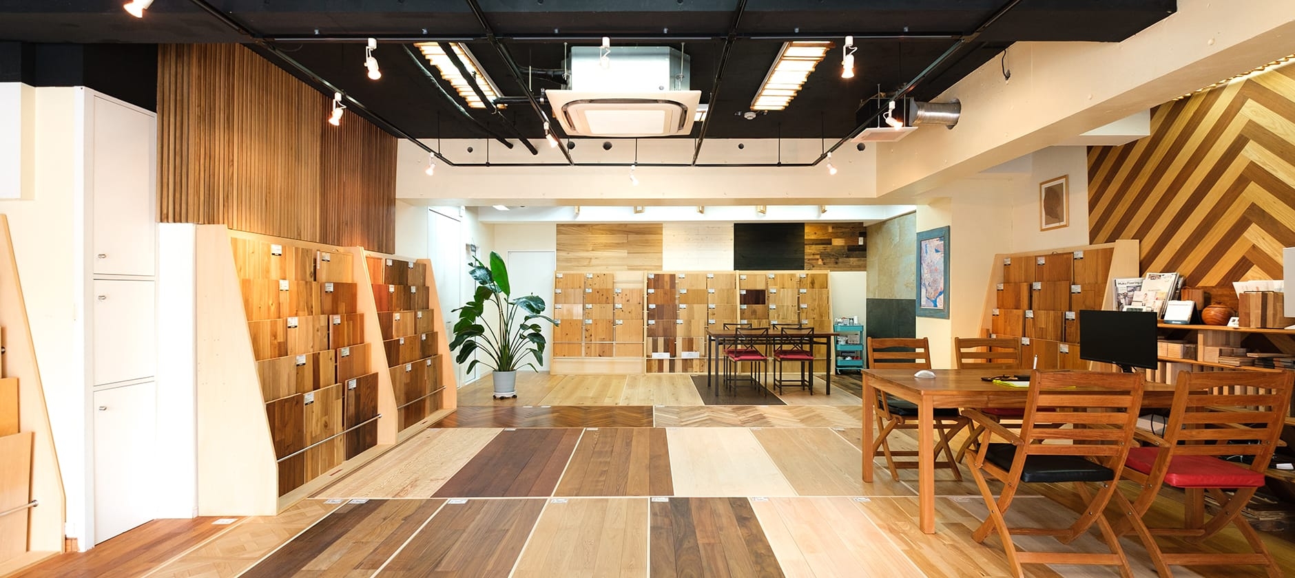 創業11周年を迎えたアンティークコイン専門店「コインパレス」、事業への挑戦と現在に至るまでを振り返る創業ストーリー株式会社コインパレスのストーリーPRTIMES STORY