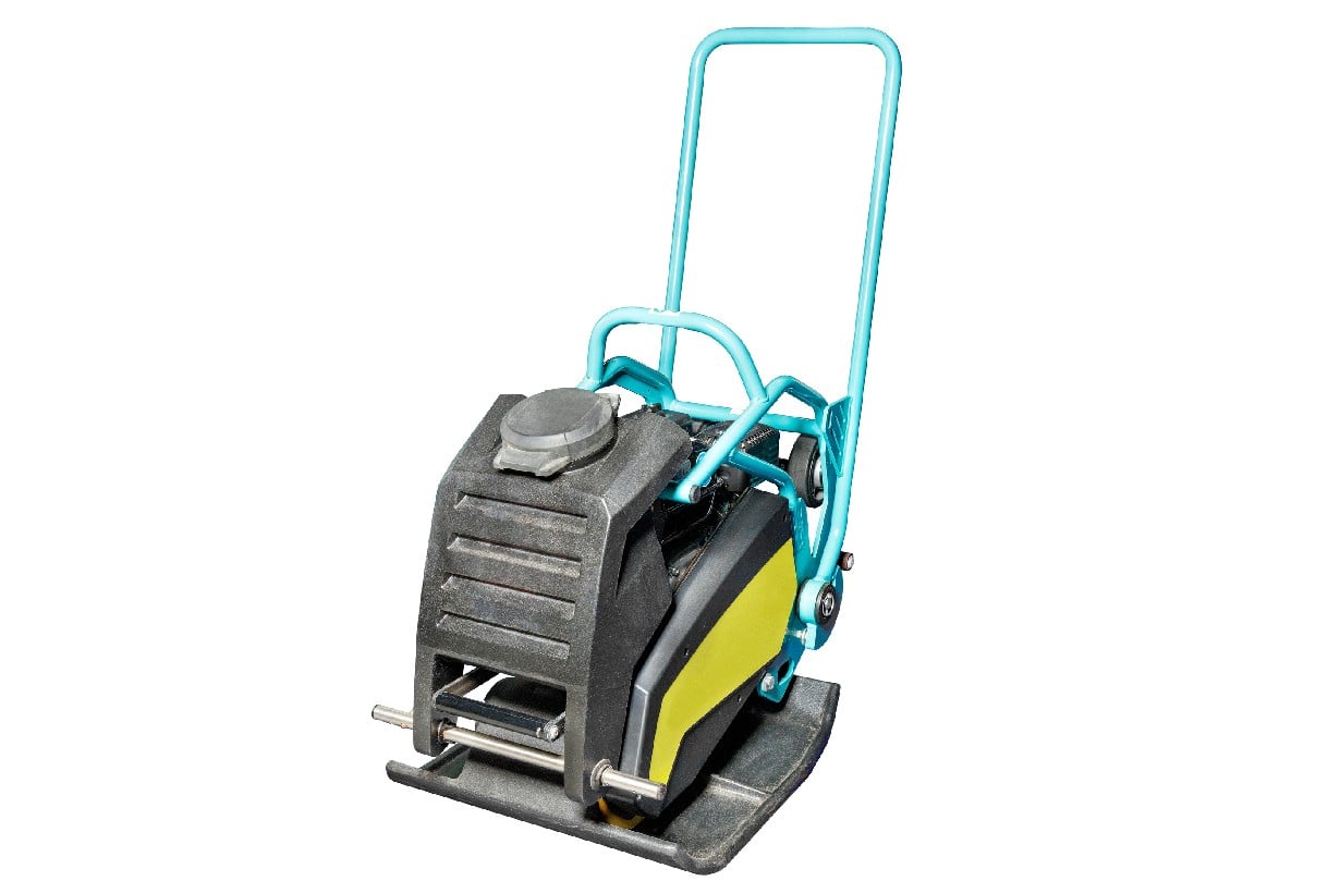 庭の土が驚くほど整う！DIY整地のやり方とおすすめ道具7選 - Toyonoshin Blog