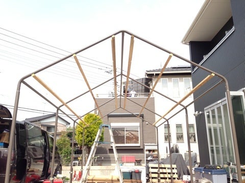 コストコのバイク向きガレージのおすすめ5選 果たして使えるのか検証する老ライダーブログ オートバイブログ 大人のバイクライフ