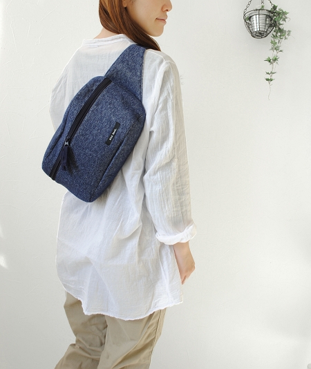 ハンドメイドデニムリメイクバッグ Bigボディバッグ ワンショルダ