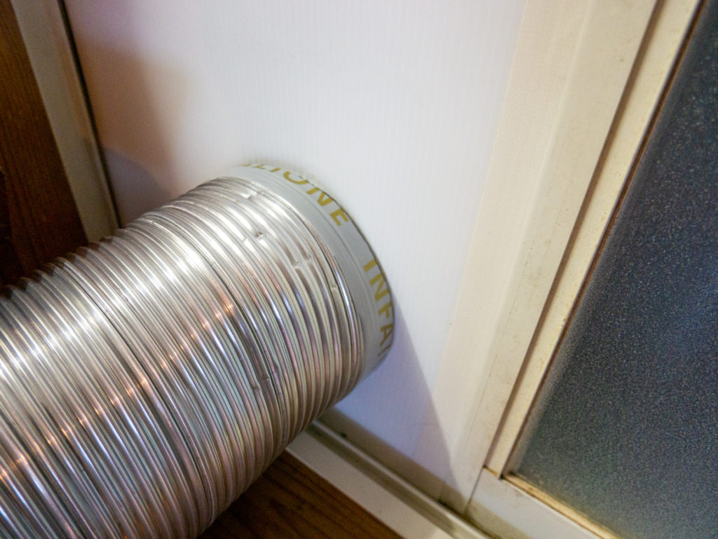 スポットエアコン「どこでもクーラー」の強制排熱ダクトを自作して部屋を冷やしたいみかんパートナーズ