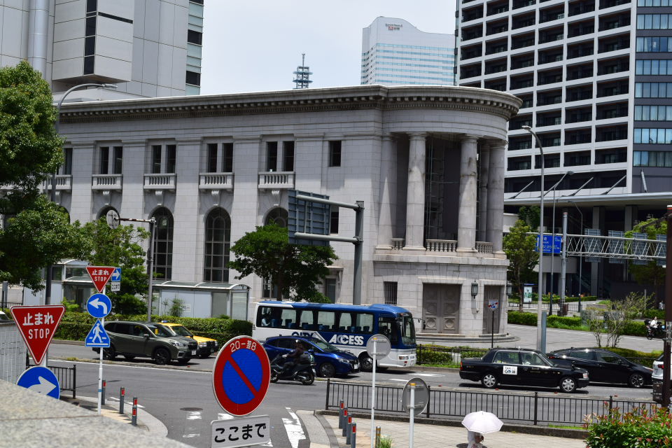 旧・第一銀行横浜支店 横浜銀行本店別館の紹介 地図 アクセス と写真神奈川県横浜市中区