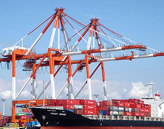 就活研究 コンテナ船の輸送が急拡大 海運大手の業績回復が鮮明に 就活WINavi ウイナビ大学1年生・2年生からの就活準備サイト