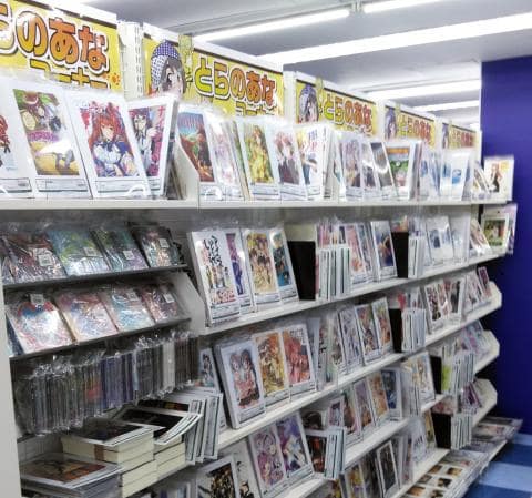 マイナー作品も見つかる中古ショップの老舗「K-BOOKS秋葉原本館」 – オタスポガイド