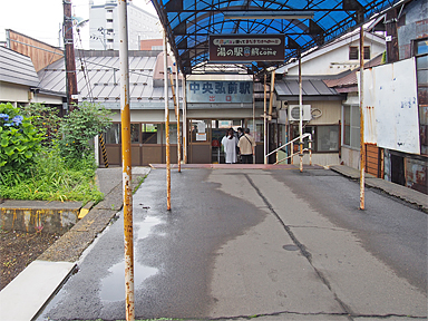 レトロな雰囲気がある中央弘前駅 - 弘前経済新聞