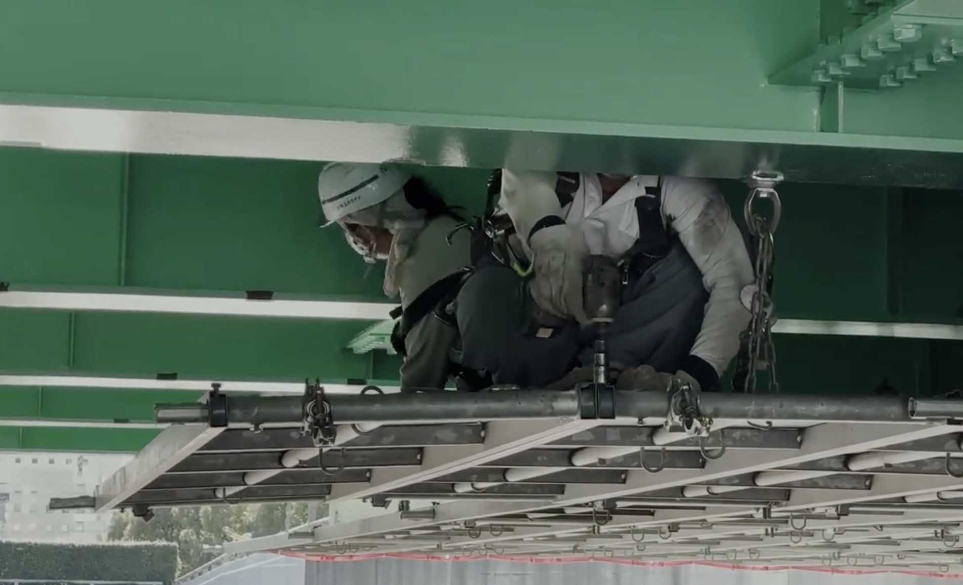 吊り足場とは？メリットと吊り足場の設置基準を解説！長野県の足場工事・仮設工事・鳶工事は上田市のANZENまで 求人募集中